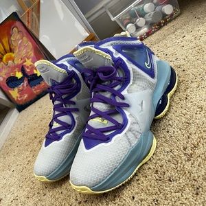 LeBron XIX (GS) Aura/Citron Tint-Worn Blue 7y